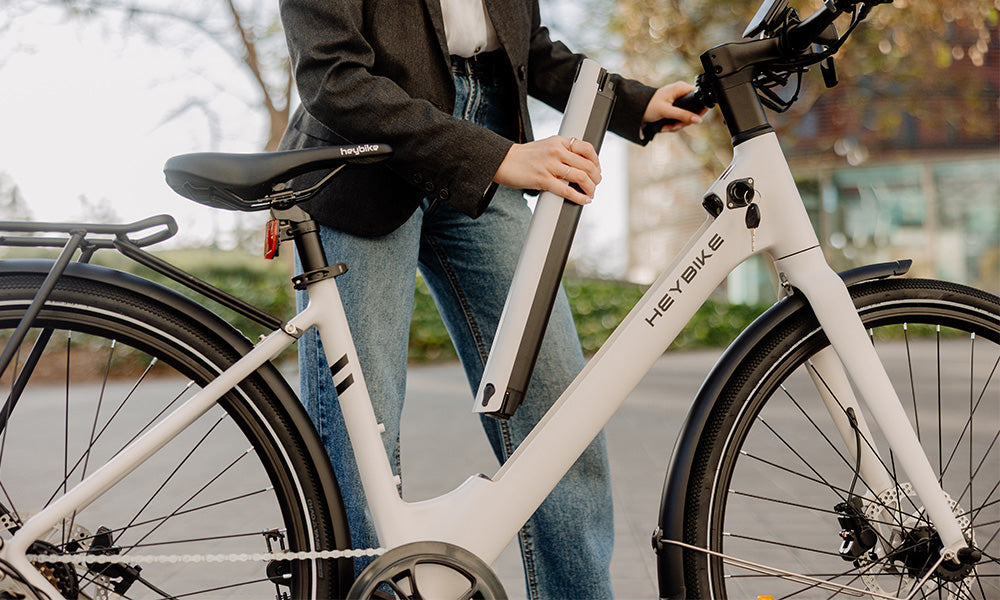 Die besten E-Bikes für ältere Frauen: Komfortabel, sicher & vielseitig